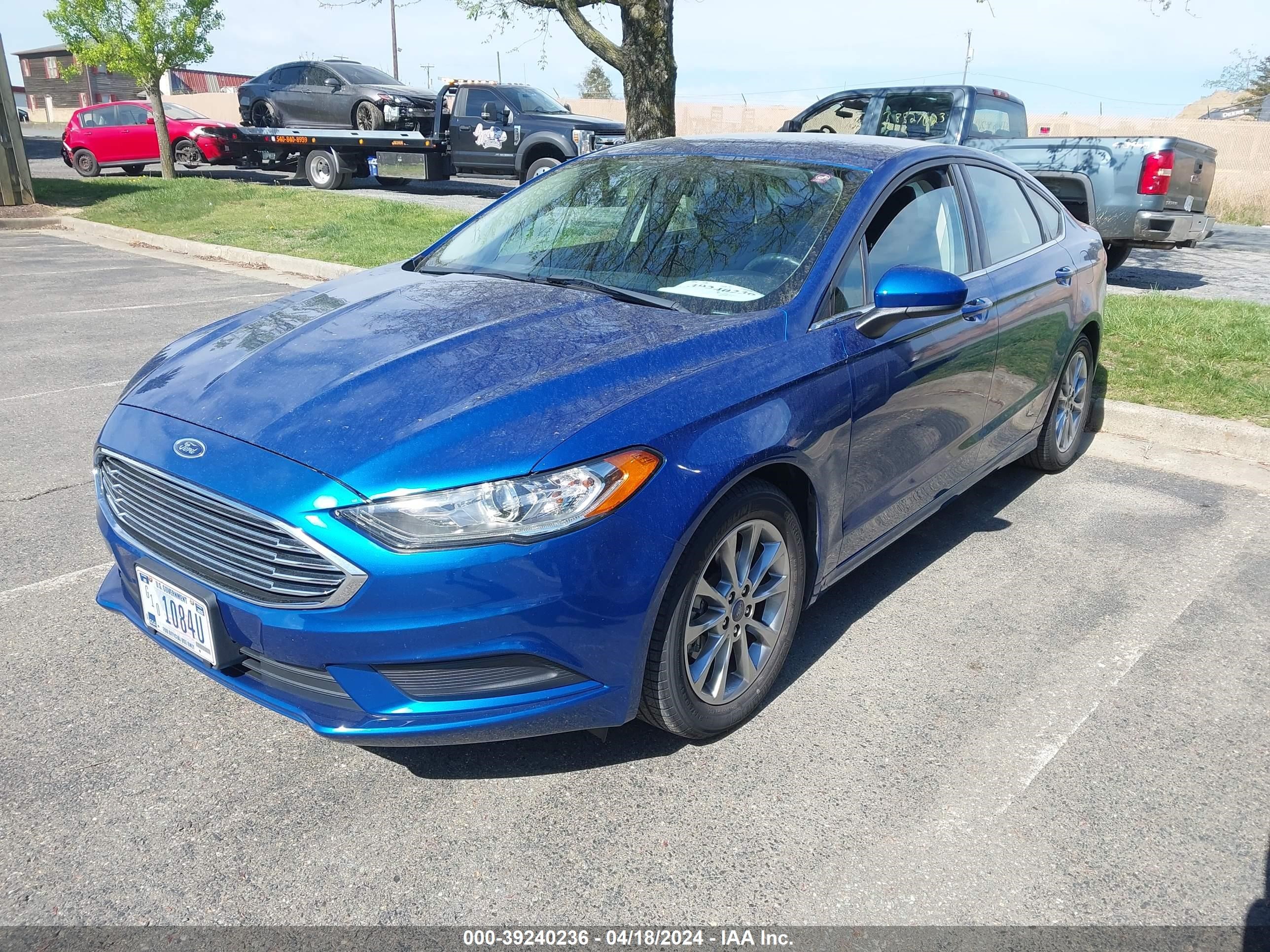 Photo 1 VIN: 3FA6P0HD2HR360613 - FORD FUSION 