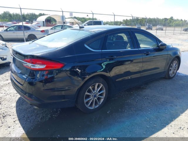 Photo 3 VIN: 3FA6P0HD2HR392168 - FORD FUSION 