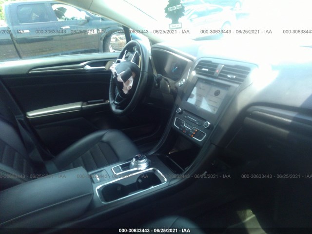 Photo 4 VIN: 3FA6P0HD2JR113243 - FORD FUSION 