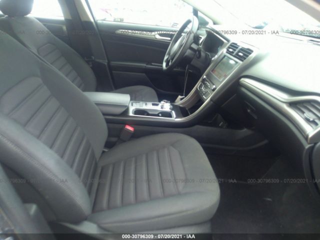 Photo 4 VIN: 3FA6P0HD2JR135419 - FORD FUSION 