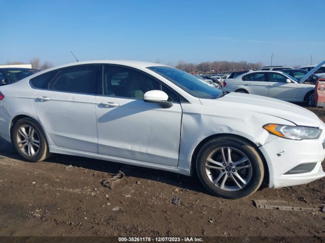 Photo 5 VIN: 3FA6P0HD2JR140166 - FORD FUSION 