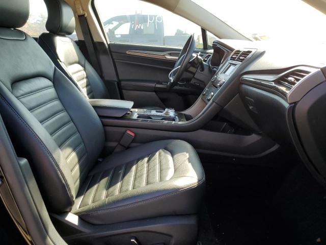 Photo 4 VIN: 3FA6P0HD2JR156660 - FORD FUSION SE 