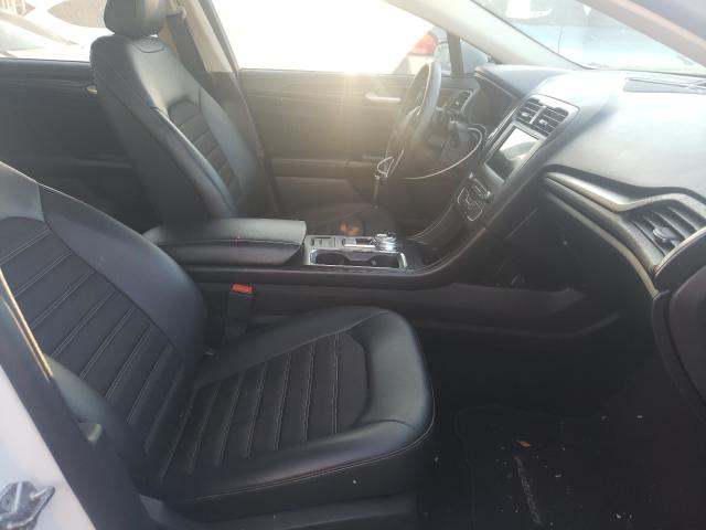 Photo 4 VIN: 3FA6P0HD2JR200270 - FORD FUSION SE 