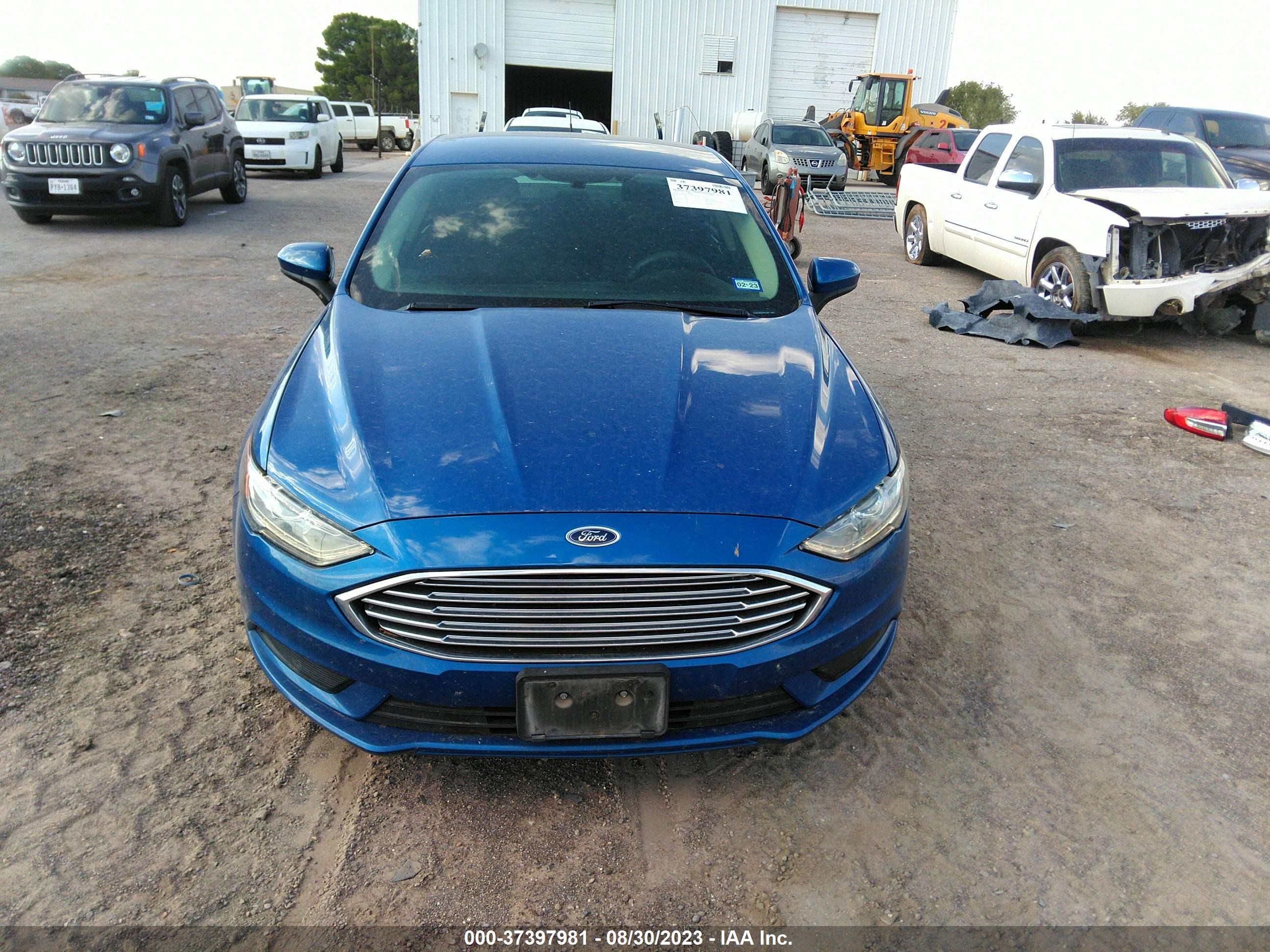 Photo 12 VIN: 3FA6P0HD2JR231390 - FORD FUSION 