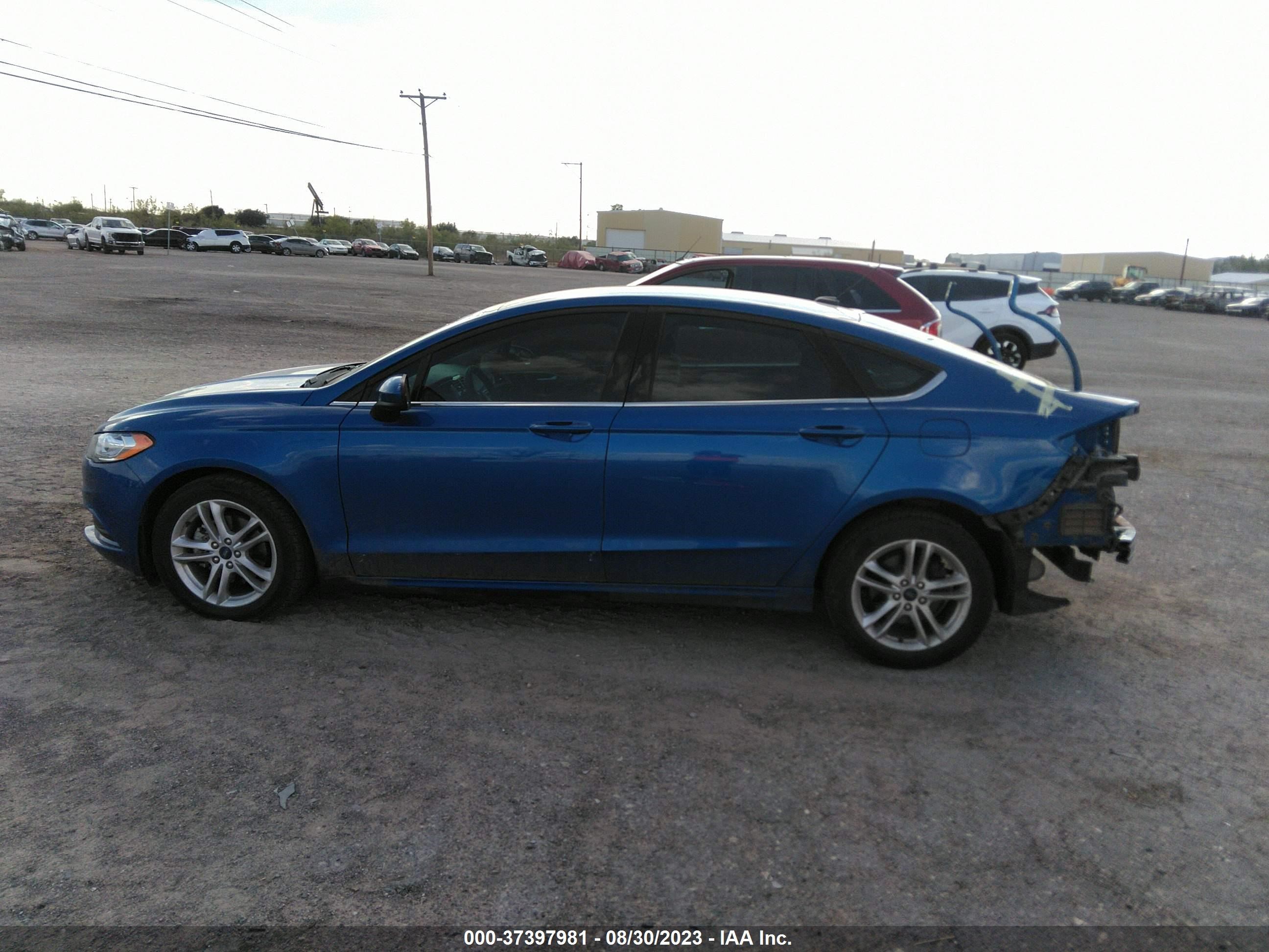 Photo 14 VIN: 3FA6P0HD2JR231390 - FORD FUSION 