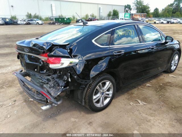 Photo 3 VIN: 3FA6P0HD2JR252403 - FORD FUSION 