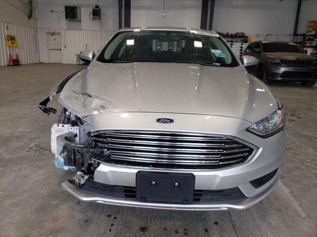 Photo 4 VIN: 3FA6P0HD2JR253180 - FORD FUSION SE 