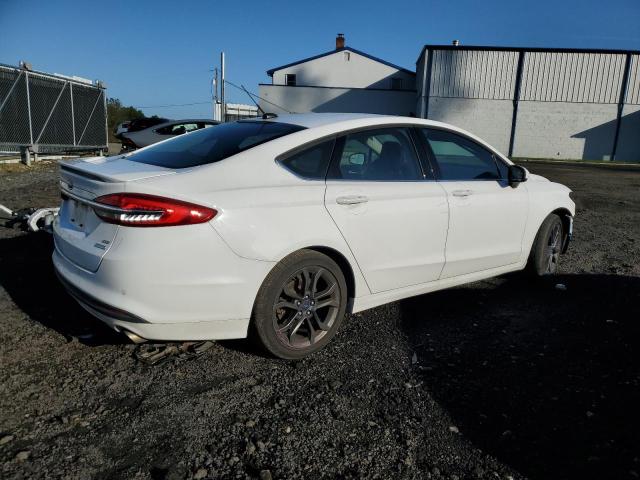 Photo 2 VIN: 3FA6P0HD2JR255124 - FORD FUSION SE 