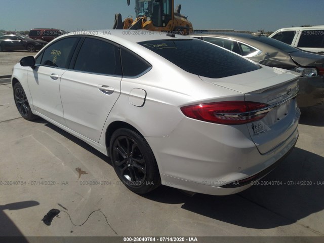 Photo 2 VIN: 3FA6P0HD2JR267340 - FORD FUSION SE 