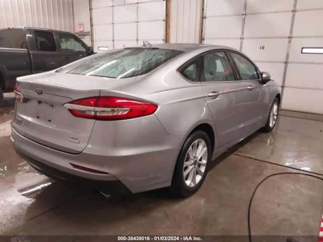 Photo 3 VIN: 3FA6P0HD2LR108644 - FORD FUSION 