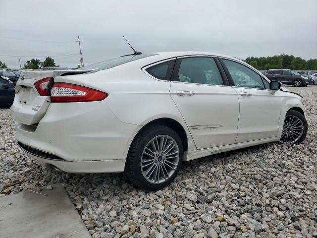 Photo 2 VIN: 3FA6P0HD3ER370028 - FORD FUSION SE 