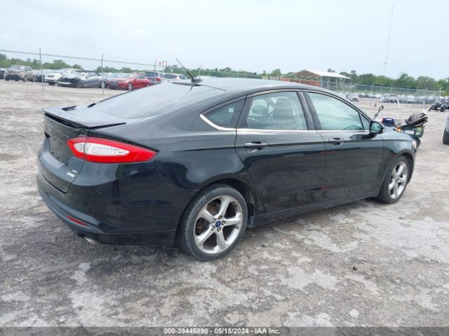 Photo 3 VIN: 3FA6P0HD3FR101609 - FORD FUSION 