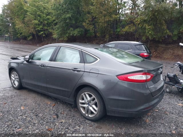 Photo 2 VIN: 3FA6P0HD3FR154133 - FORD FUSION 