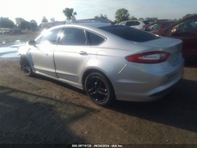 Photo 2 VIN: 3FA6P0HD3FR201175 - FORD FUSION 