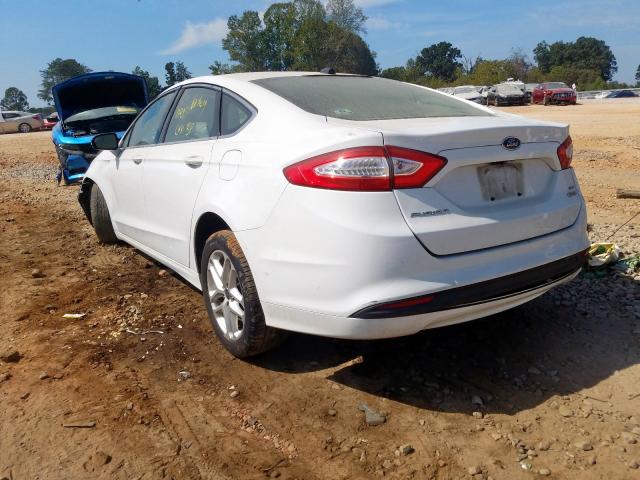 Photo 2 VIN: 3FA6P0HD3FR282243 - FORD FUSION SE 