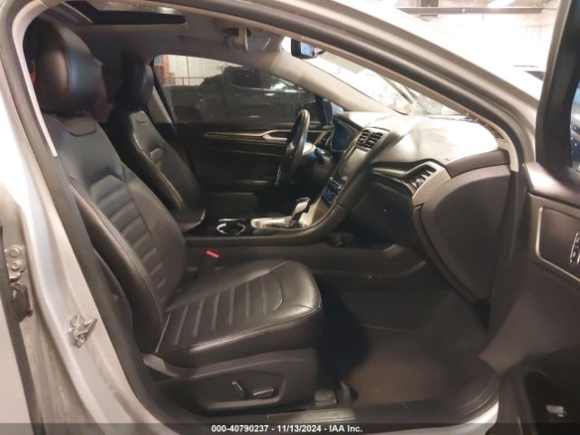 Photo 4 VIN: 3FA6P0HD3GR105628 - FORD FUSION 