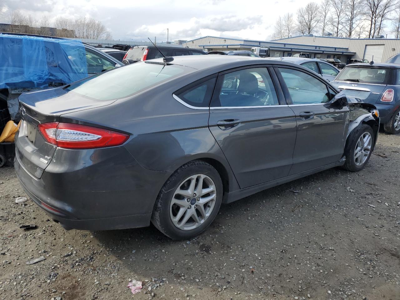 Photo 2 VIN: 3FA6P0HD3GR146020 - FORD FUSION 