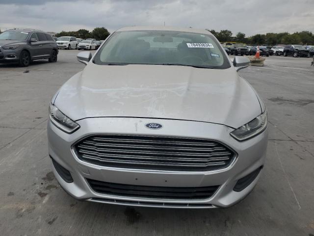 Photo 4 VIN: 3FA6P0HD3GR151864 - FORD FUSION SE 