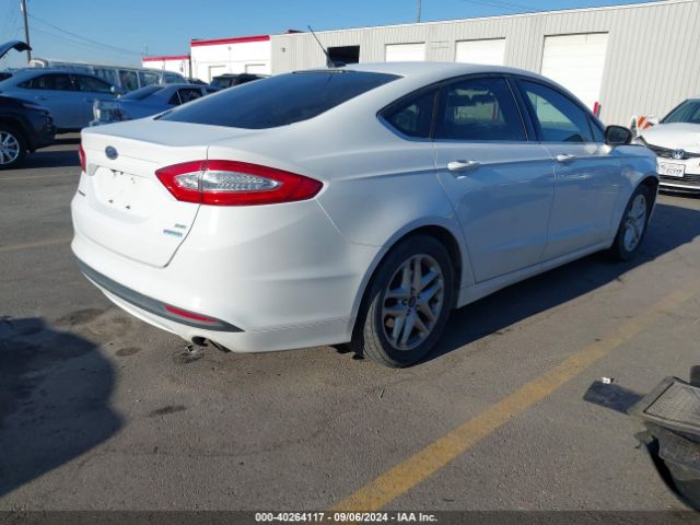 Photo 3 VIN: 3FA6P0HD3GR226417 - FORD FUSION 