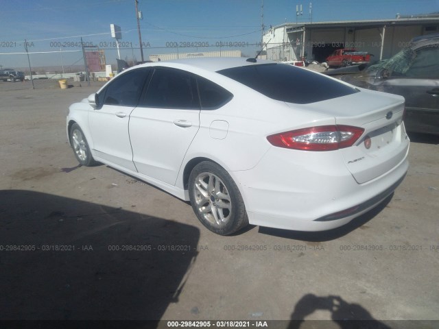 Photo 2 VIN: 3FA6P0HD3GR226420 - FORD FUSION 