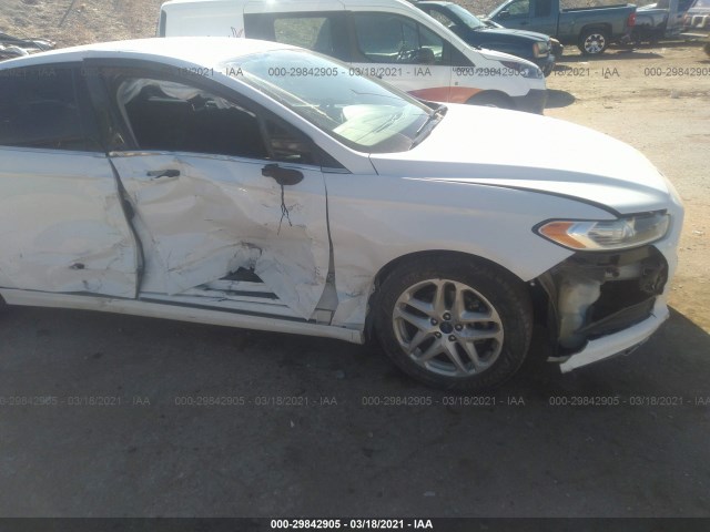 Photo 5 VIN: 3FA6P0HD3GR226420 - FORD FUSION 