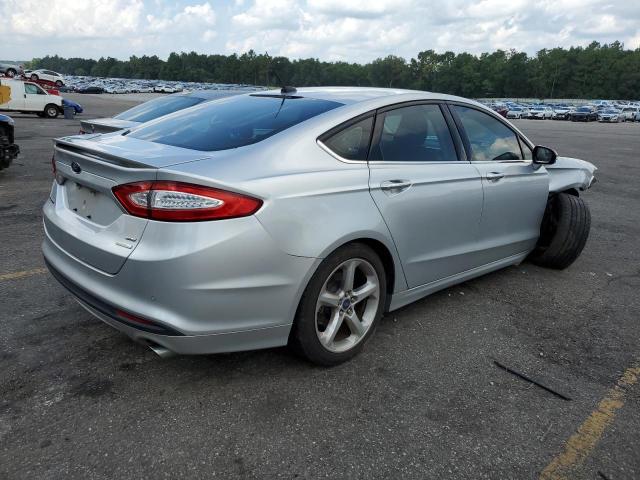 Photo 2 VIN: 3FA6P0HD3GR243850 - FORD FUSION SE 