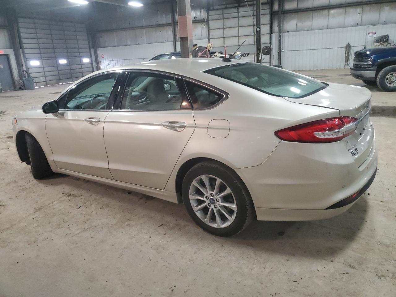 Photo 1 VIN: 3FA6P0HD3HR104609 - FORD FUSION 