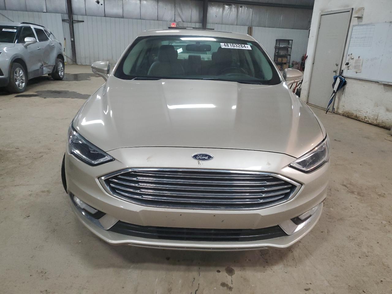 Photo 4 VIN: 3FA6P0HD3HR104609 - FORD FUSION 