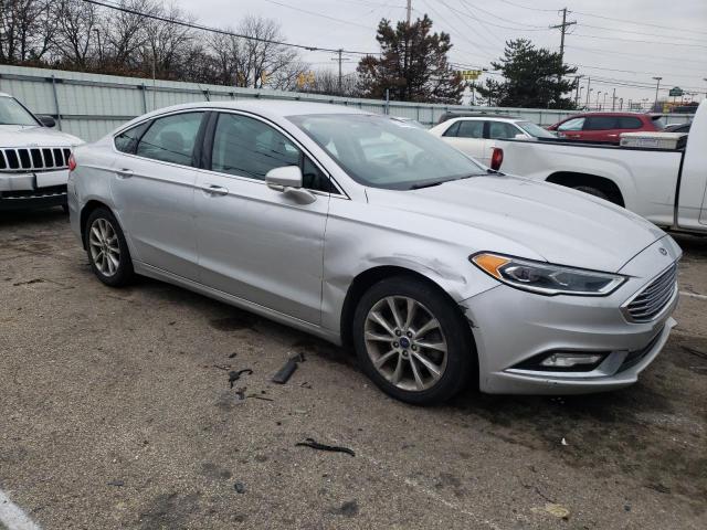 Photo 3 VIN: 3FA6P0HD3HR143796 - FORD FUSION SE 