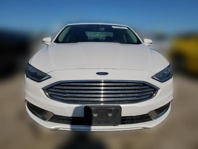 Photo 4 VIN: 3FA6P0HD3JR126437 - FORD FUSION 