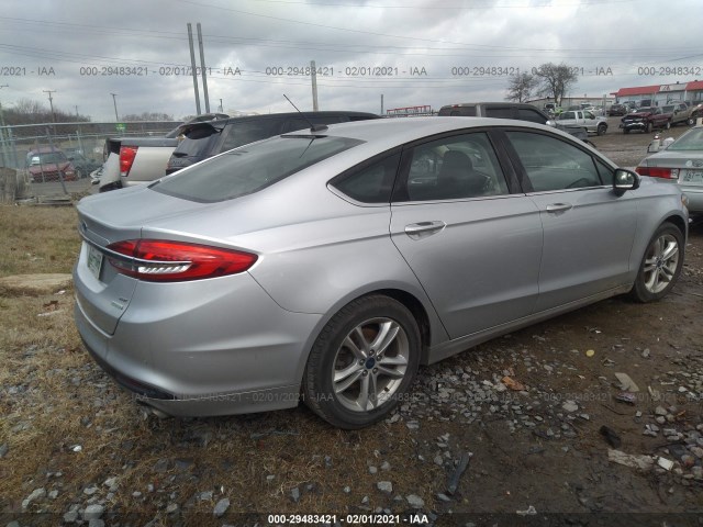 Photo 3 VIN: 3FA6P0HD3JR135493 - FORD FUSION 