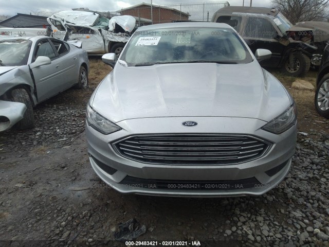 Photo 5 VIN: 3FA6P0HD3JR135493 - FORD FUSION 