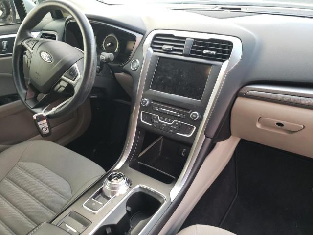 Photo 8 VIN: 3FA6P0HD3JR157591 - FORD FUSION SE 