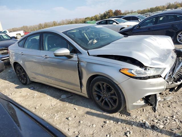 Photo 3 VIN: 3FA6P0HD3JR203744 - FORD FUSION SE 