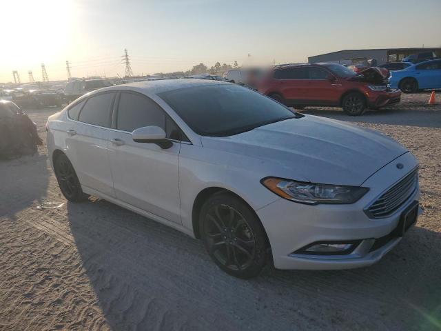 Photo 3 VIN: 3FA6P0HD3JR213576 - FORD FUSION SE 