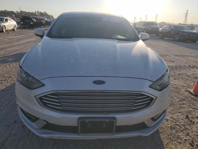 Photo 4 VIN: 3FA6P0HD3JR213576 - FORD FUSION SE 