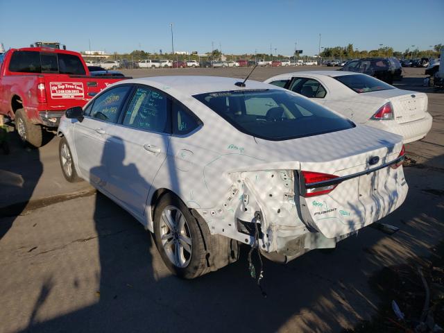 Photo 2 VIN: 3FA6P0HD3JR231060 - FORD FUSION SE 