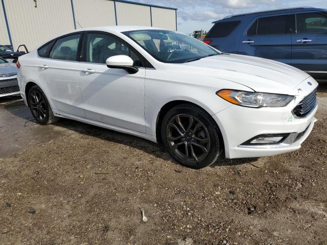 Photo 3 VIN: 3FA6P0HD3JR283658 - FORD FUSION 