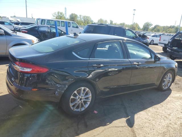 Photo 2 VIN: 3FA6P0HD3LR109916 - FORD FUSION SE 