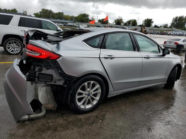 Photo 2 VIN: 3FA6P0HD3LR169663 - FORD FUSION SE 