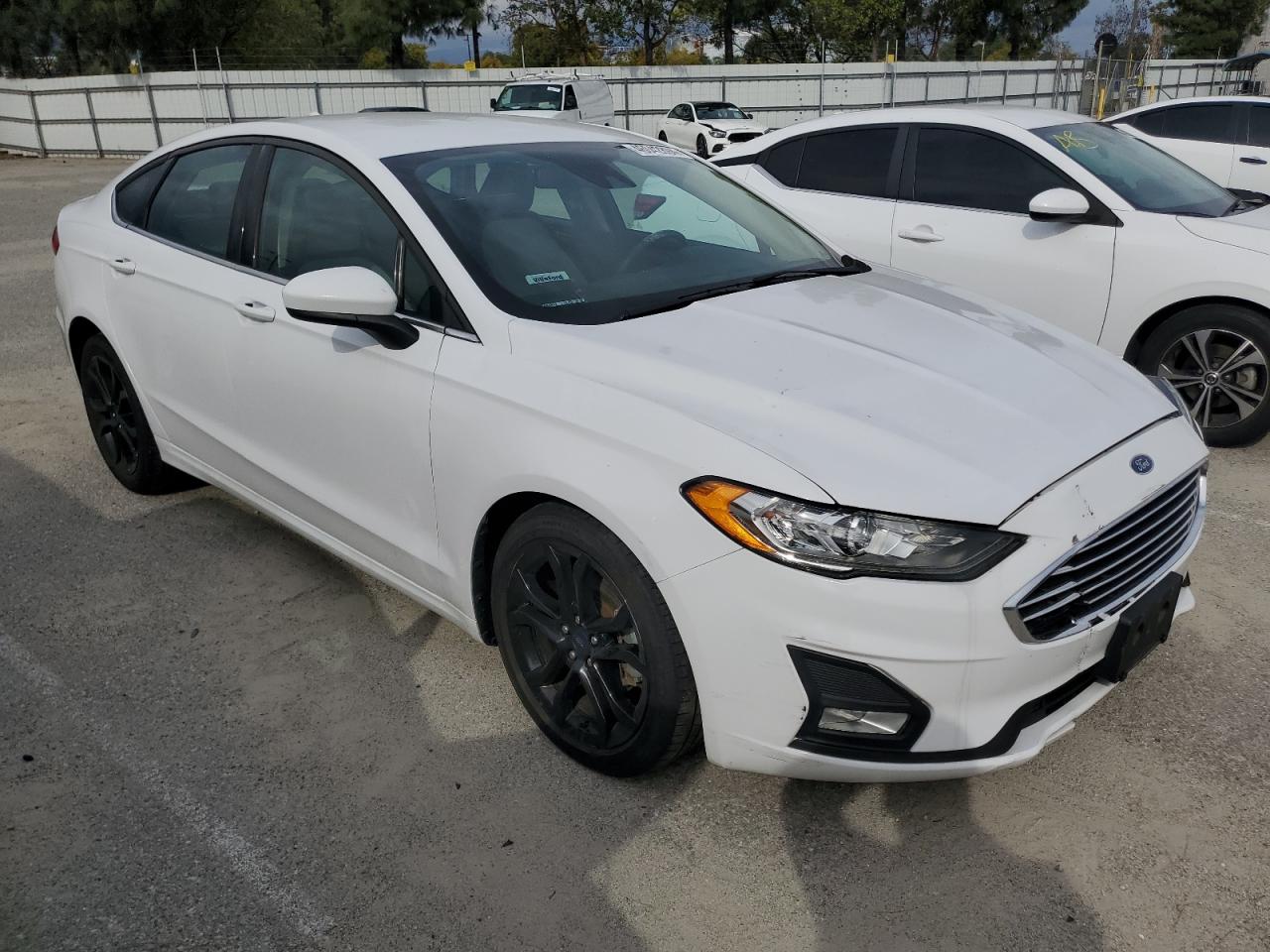 Photo 3 VIN: 3FA6P0HD3LR171056 - FORD FUSION 