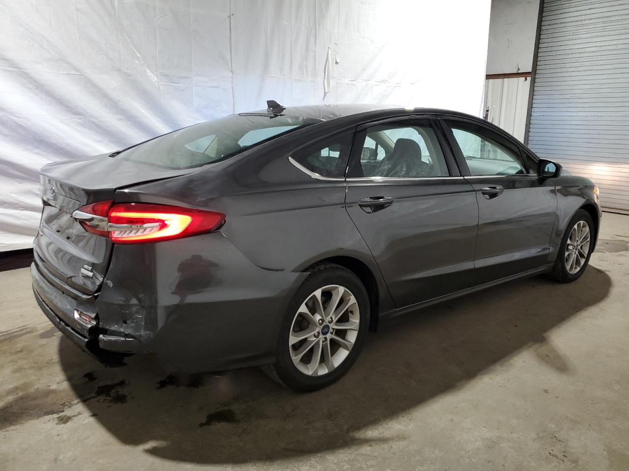 Photo 2 VIN: 3FA6P0HD3LR176905 - FORD FUSION 