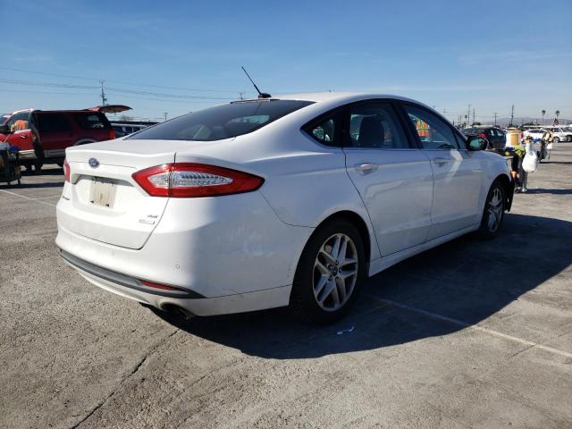 Photo 2 VIN: 3FA6P0HD4ER164121 - FORD FUSION SE 