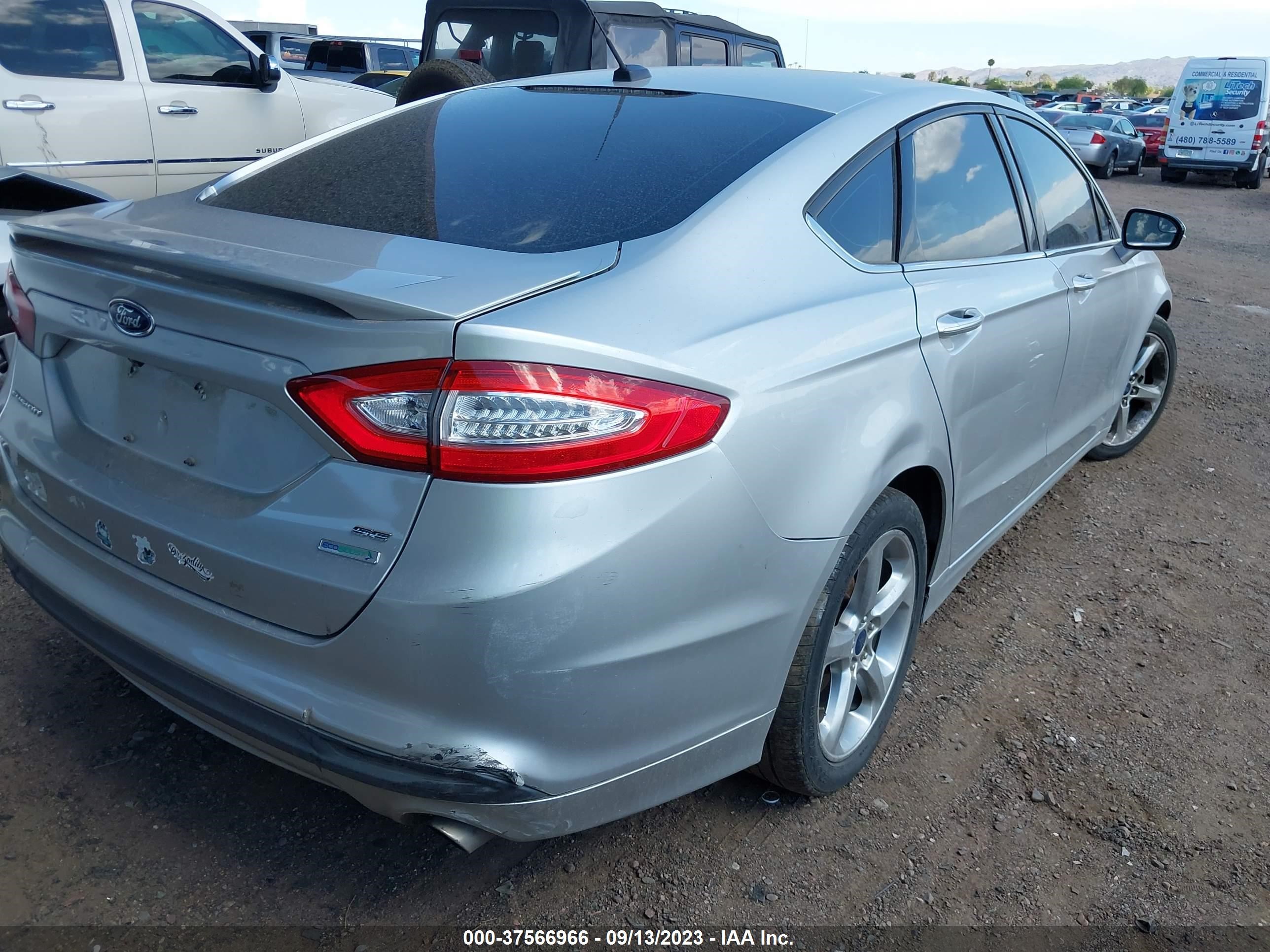 Photo 3 VIN: 3FA6P0HD4ER299146 - FORD FUSION 