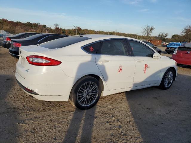 Photo 2 VIN: 3FA6P0HD4ER348815 - FORD FUSION SE 