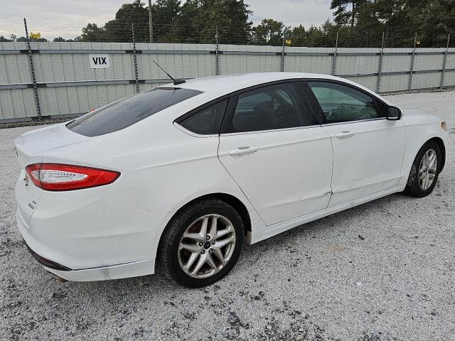 Photo 2 VIN: 3FA6P0HD4ER373066 - FORD FUSION SE 