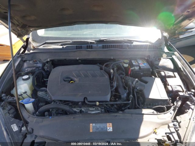 Photo 9 VIN: 3FA6P0HD4FR185276 - FORD FUSION 