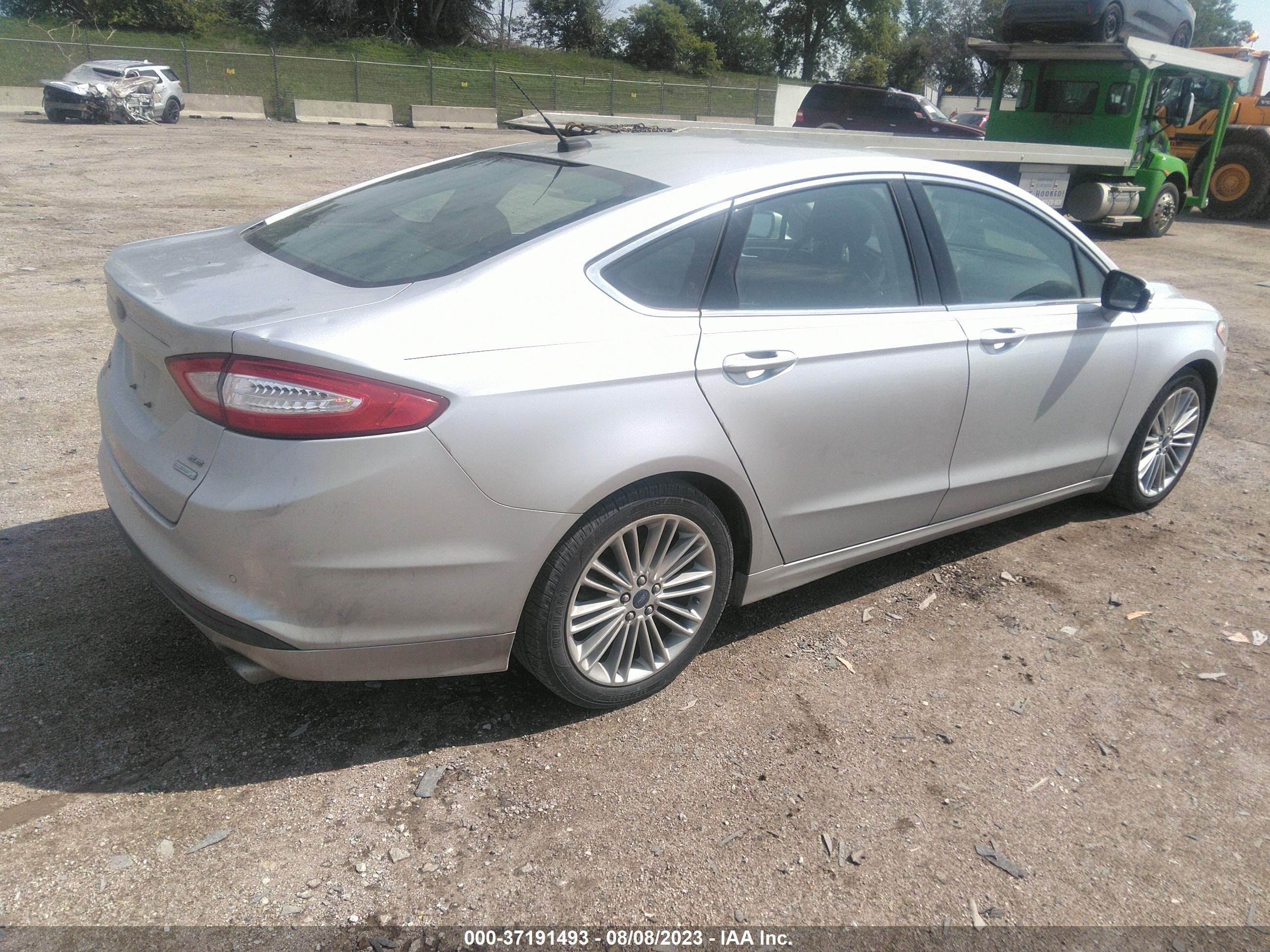 Photo 3 VIN: 3FA6P0HD4FR293784 - FORD FUSION 