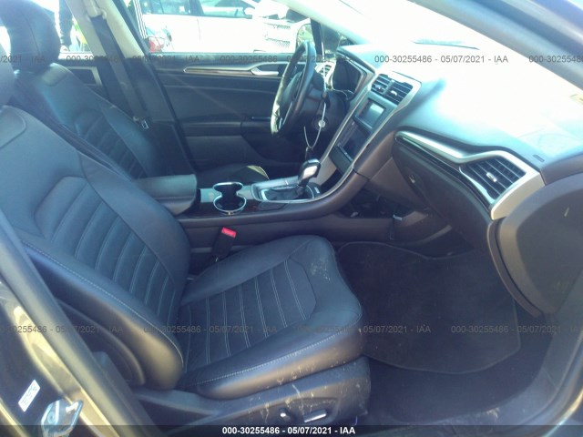 Photo 4 VIN: 3FA6P0HD4GR110661 - FORD FUSION 