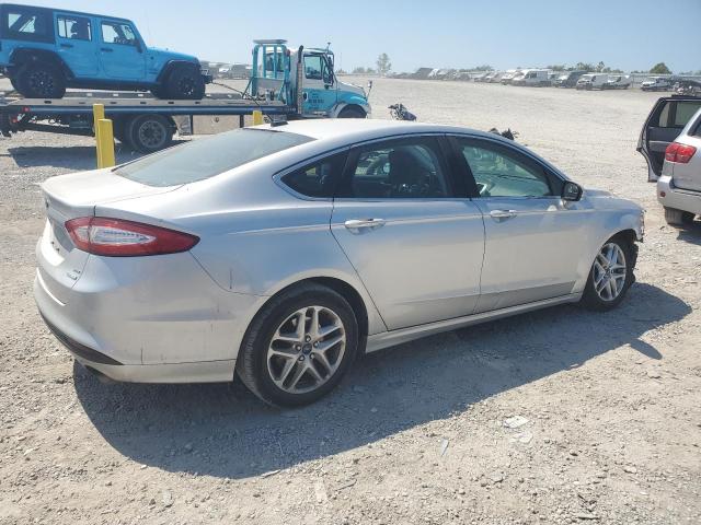 Photo 2 VIN: 3FA6P0HD4GR162873 - FORD FUSION SE 